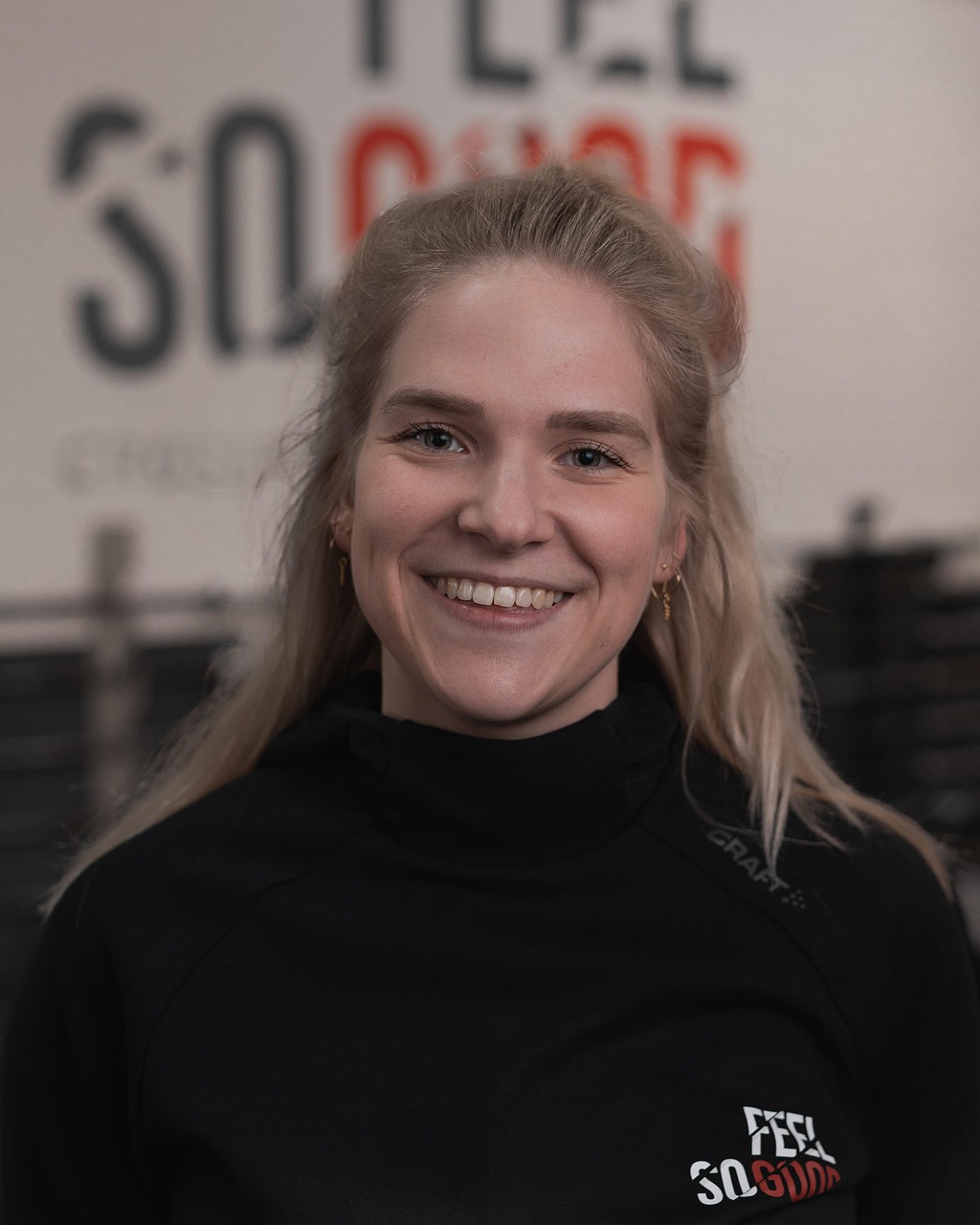 woman, smiling, portrait, employee, headshot, personnel, caucasian, headshot, headshot, headshot, headshot, headshot-7450036.jpg